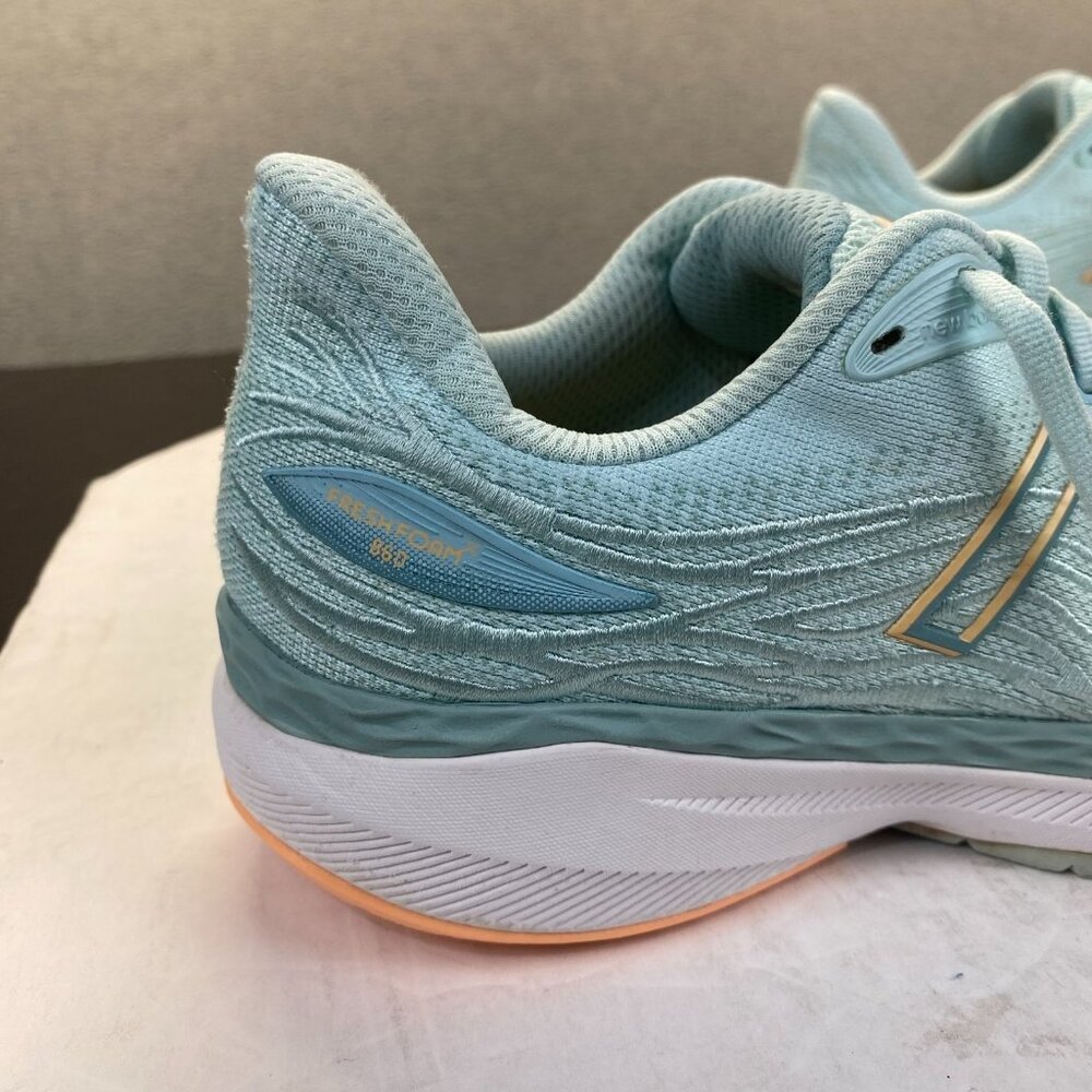 New Balance Fresh Foam 860v12 Women's Size 9.5 B Running Shoes,Sneakers,Comfort - Picture 10 of 13